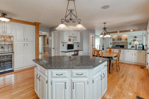 755 Carman Mdws, Manchester, MO 63021 photo 25