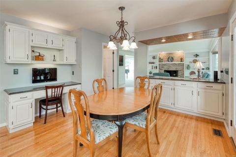 755 Carman Mdws, Manchester, MO 63021 photo 17