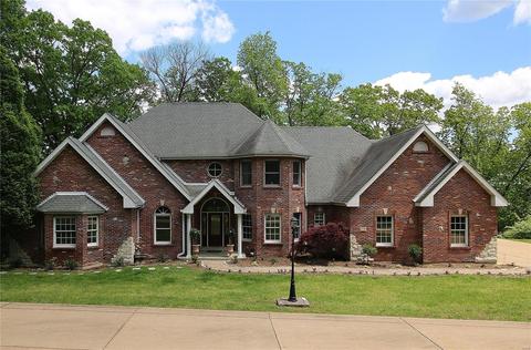 724 Old Kiefer Creek Rd, Ballwin, MO 63021 photo 1