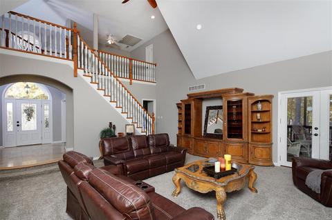 724 Old Kiefer Creek Rd, Ballwin, MO 63021 photo 8