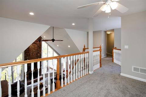 724 Old Kiefer Creek Rd, Ballwin, MO 63021 photo 15