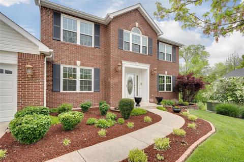 2725 Post Meadows Dr, O'fallon, MO 63368 photo 3
