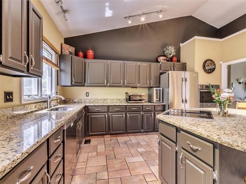 447 Still Creek Pass, Wildwood, MO 63011 photo 11
