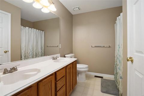 7 N Lang Dr, O'fallon, MO 63366 photo 16
