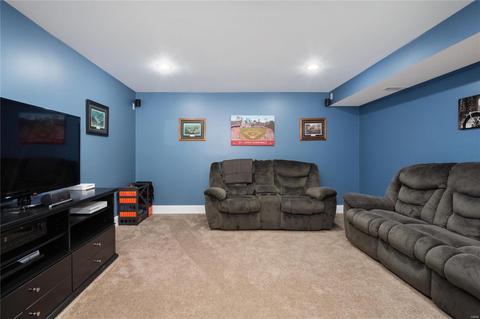 7 N Lang Dr, O'fallon, MO 63366 photo 24