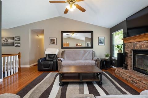 7 N Lang Dr, O'fallon, MO 63366 photo 7