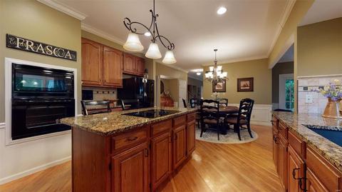551 Malinmor, Weldon Spring, MO 63304 photo 20