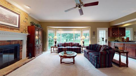 551 Malinmor, Weldon Spring, MO 63304 photo 8