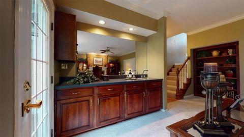 551 Malinmor, Weldon Spring, MO 63304 photo 10