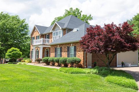 551 Malinmor, Weldon Spring, MO 63304 photo 2