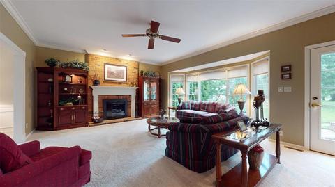 551 Malinmor, Weldon Spring, MO 63304 photo 7