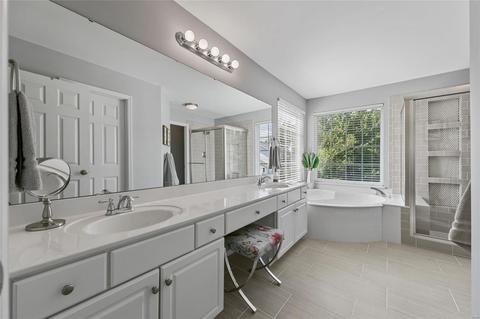 348 Galloway Oaks Dr, Ballwin, MO 63021 photo 25