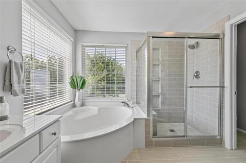 348 Galloway Oaks Dr, Ballwin, MO 63021 photo 26