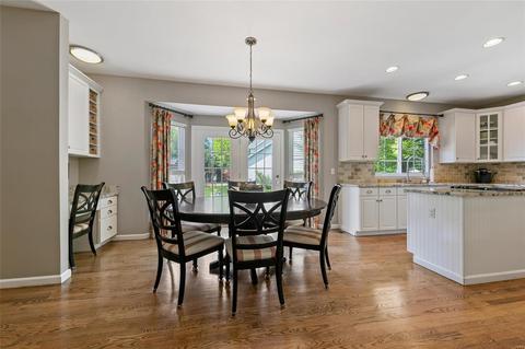 348 Galloway Oaks Dr, Ballwin, MO 63021 photo 11