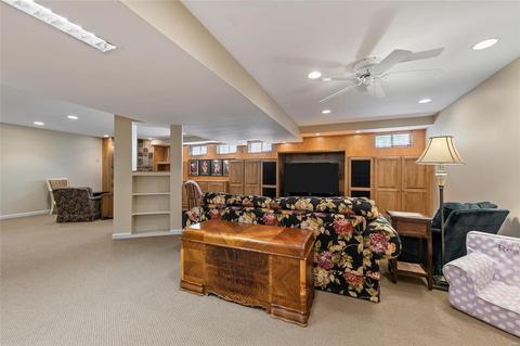 348 Galloway Oaks Dr, Ballwin, MO 63021 photo 37