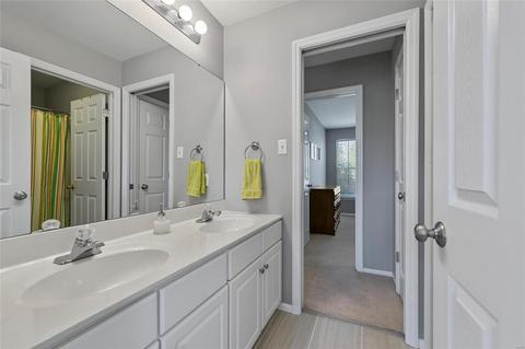 348 Galloway Oaks Dr, Ballwin, MO 63021 photo 31