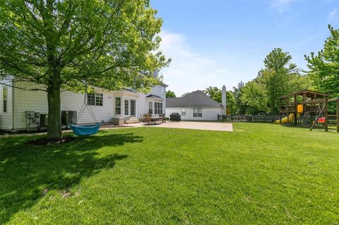 348 Galloway Oaks Dr, Ballwin, MO 63021 photo 47
