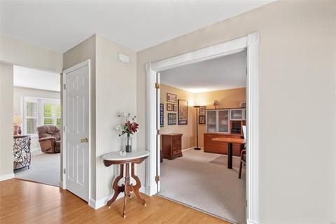 447 Winter Wind Dr, O'fallon, MO 63366 photo 6