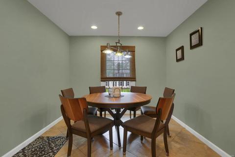 2 Troll Ct, Manchester, MO 63011 photo 7