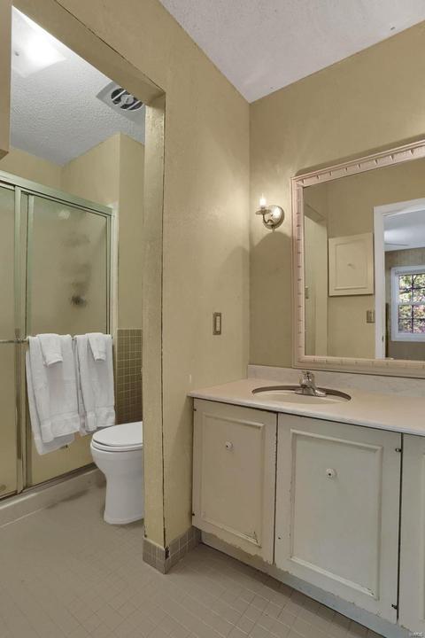 2 Troll Ct, Manchester, MO 63011 photo 29