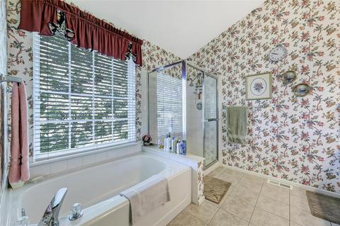2465 Hickory Mnr, Wildwood, MO 63011 photo 23
