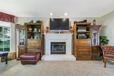 2465 Hickory Mnr, Wildwood, MO 63011 photo 9