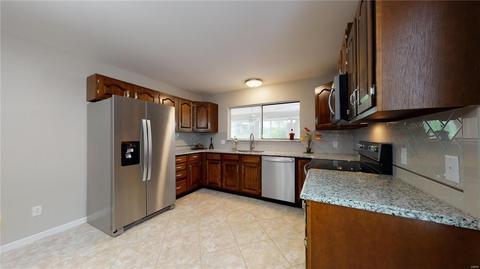 112 Cedar Crest Ct, Weldon Spring, MO 63304 photo 5