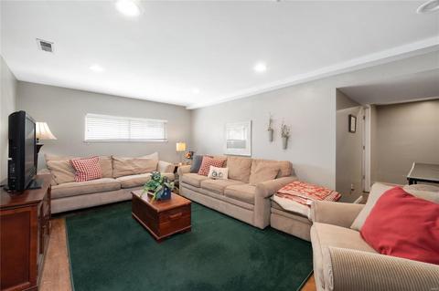 643 Oak Path, Ballwin, MO 63011 photo 29