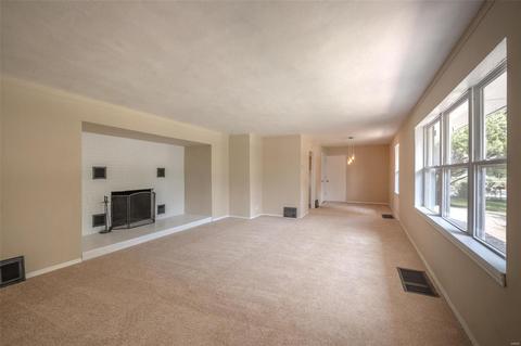 701 Highland Dr, O'fallon, MO 63366 photo 5