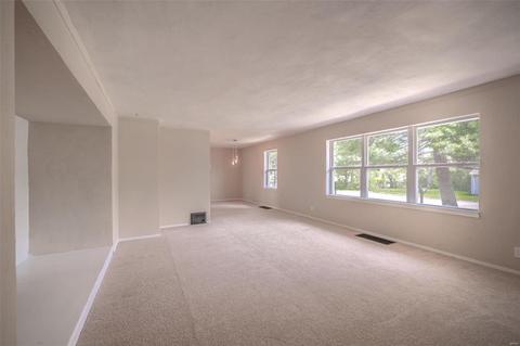 701 Highland Dr, O'fallon, MO 63366 photo 3