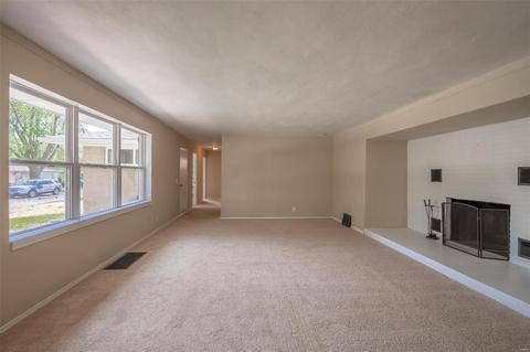 701 Highland Dr, O'fallon, MO 63366 photo 4