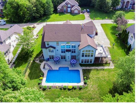 778 Southbrook Forest Ct, Weldon Spring, MO 63304 photo 2