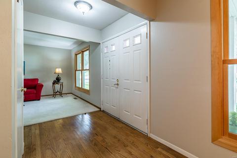 914 Pontoison Dr, Manchester, MO 63021 photo 3