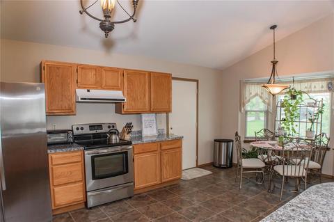 121 Bonnybridge Ct, Ellisville, MO 63021 photo 23