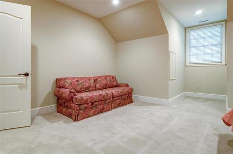 4 Wendover Dr, Saint Louis, MO 63124 photo 52