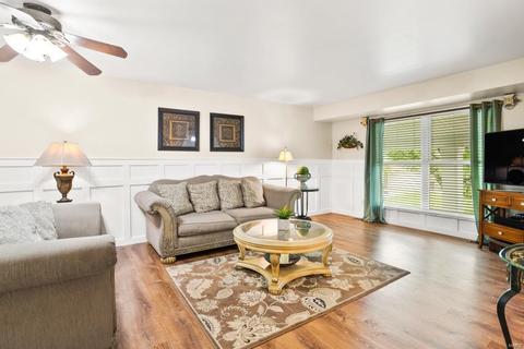 350 Towerwood Dr, Ballwin, MO 63021 photo 3