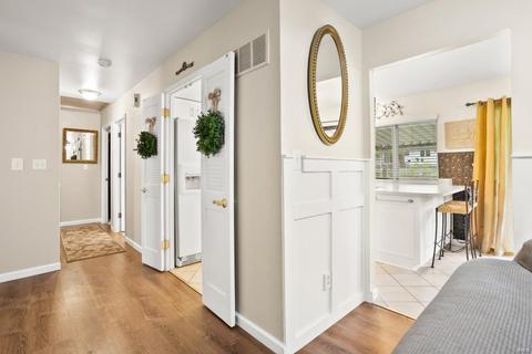 350 Towerwood Dr, Ballwin, MO 63021 photo 9