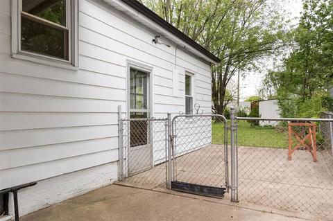 7419 Sharp Ave, Saint Louis, MO 63116 photo 24