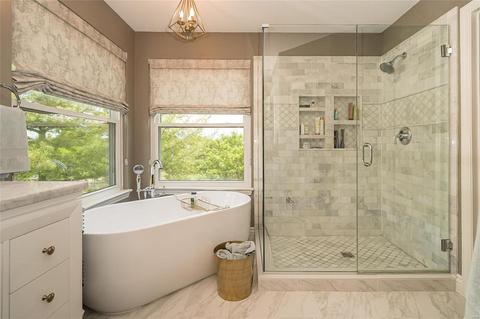 308 Galloway Oaks Dr, Ballwin, MO 63021 photo 20