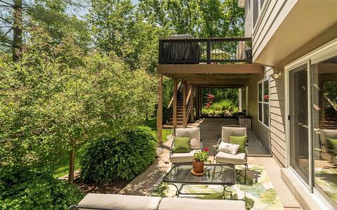 308 Galloway Oaks Dr, Ballwin, MO 63021 photo 34