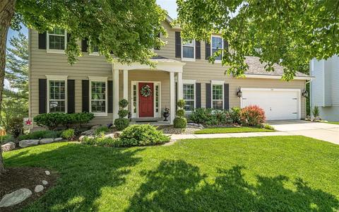 308 Galloway Oaks Dr, Ballwin, MO 63021 photo 2