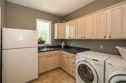 308 Galloway Oaks Dr, Ballwin, MO 63021 photo 14