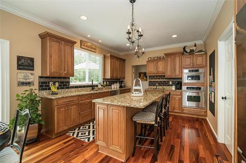308 Galloway Oaks Dr, Ballwin, MO 63021 photo 7
