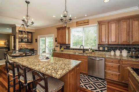 308 Galloway Oaks Dr, Ballwin, MO 63021 photo 9