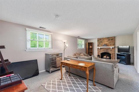 517 Bitterfield Dr, Ballwin, MO 63011 photo 20