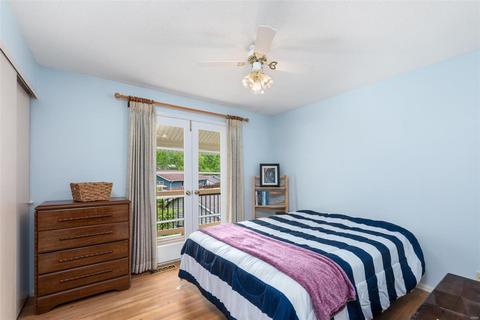 517 Bitterfield Dr, Ballwin, MO 63011 photo 18
