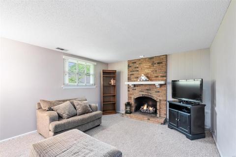 517 Bitterfield Dr, Ballwin, MO 63011 photo 4