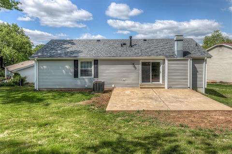 126 Caravel Ct, Ballwin, MO 63021 photo 30
