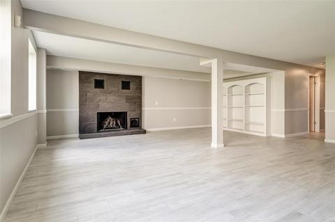 126 Caravel Ct, Ballwin, MO 63021 photo 23