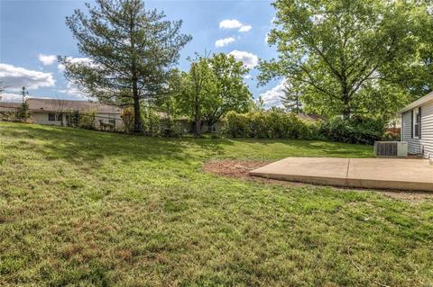 126 Caravel Ct, Ballwin, MO 63021 photo 31